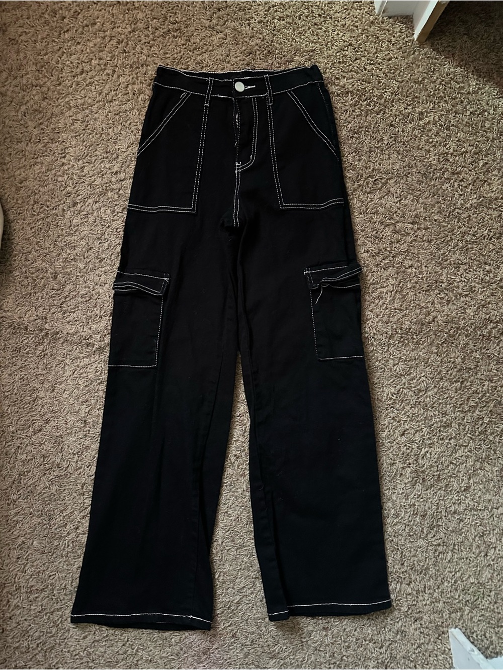 Forever 21 Black Pants with White Contrast Stitching